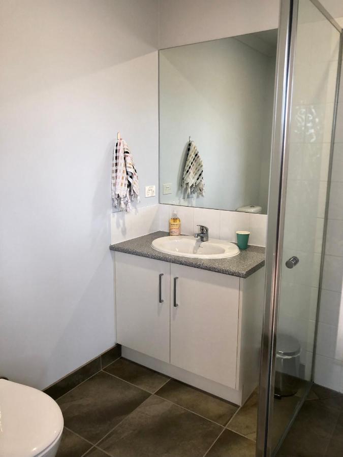 The Weekender Apartment ปีเตอร์บะระ ภายนอก รูปภาพ